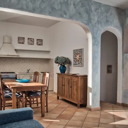 Sea View Grande Pevero 6 Feriehus