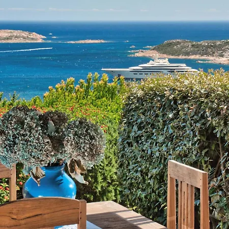 Feriehus Sea View Grande Pevero 6